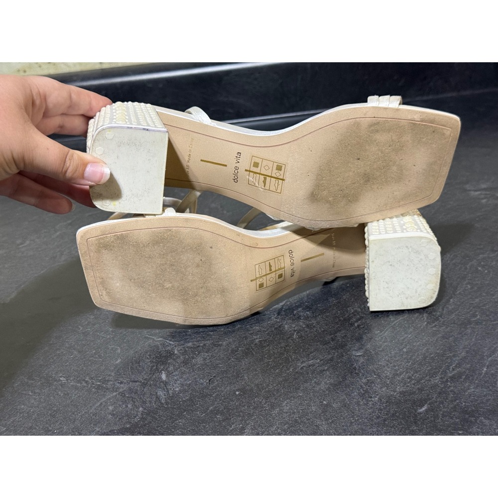Dolce Vita Satin Pearl Block Heel Bridal Sandals Ivory Square Toe Size 8.5 Party - Picture 8 of 9